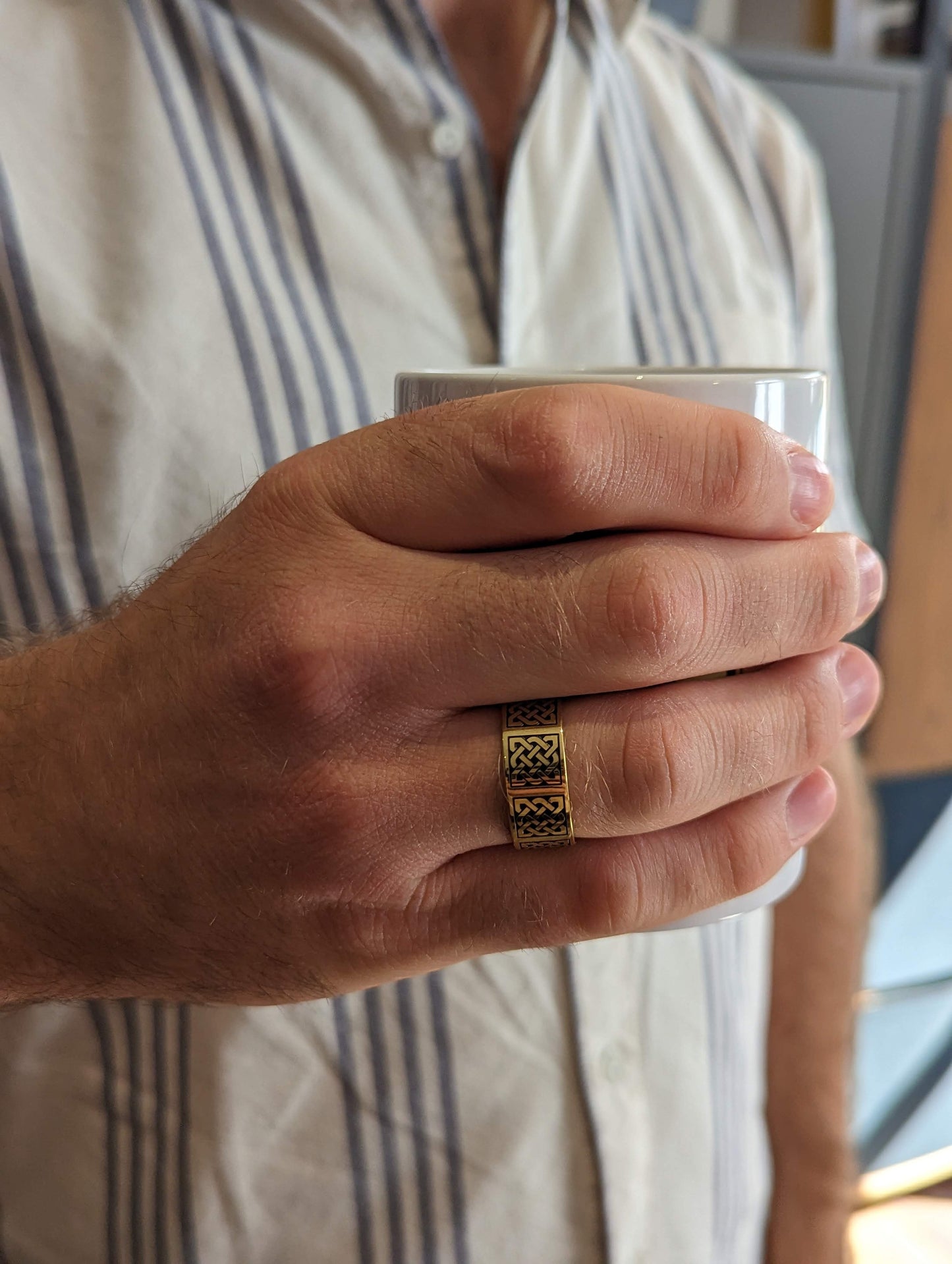 Celtic Knot Viking Ring Black & Gold