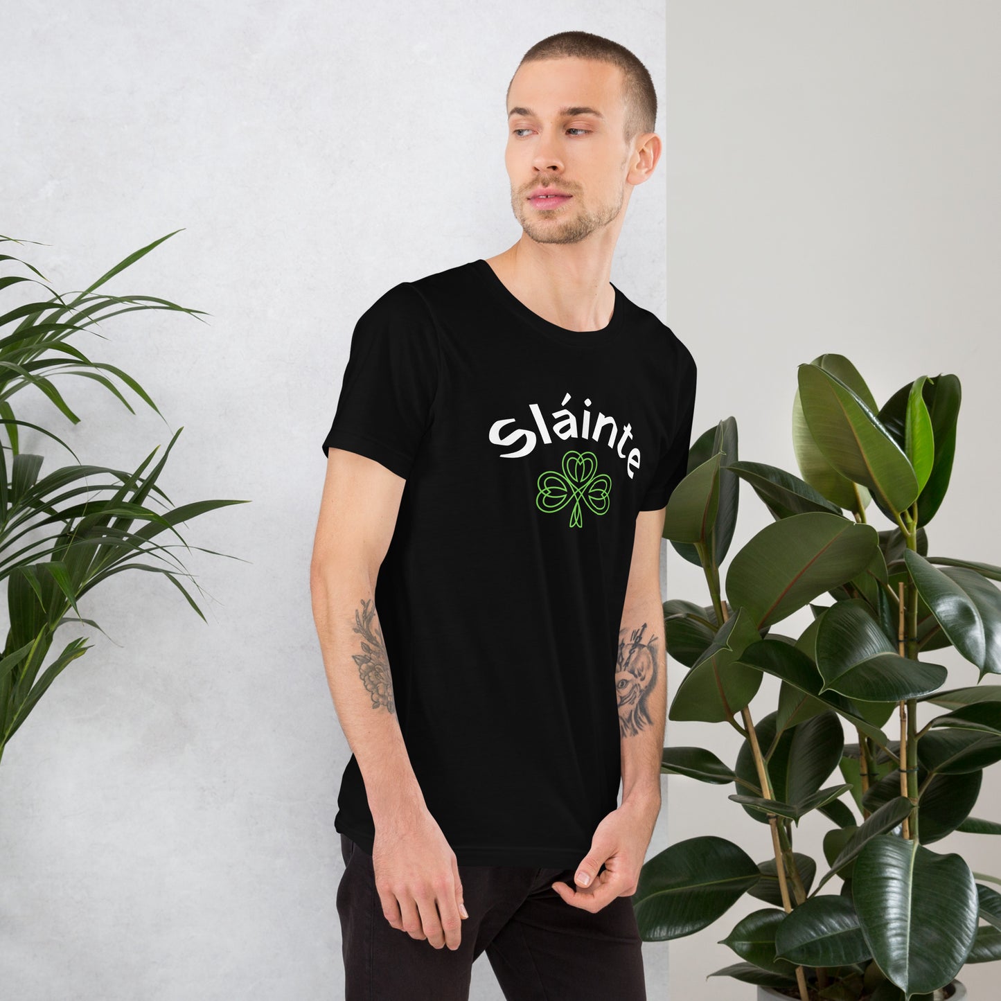 Sláinte Green Shamrock Unisex T-shirt