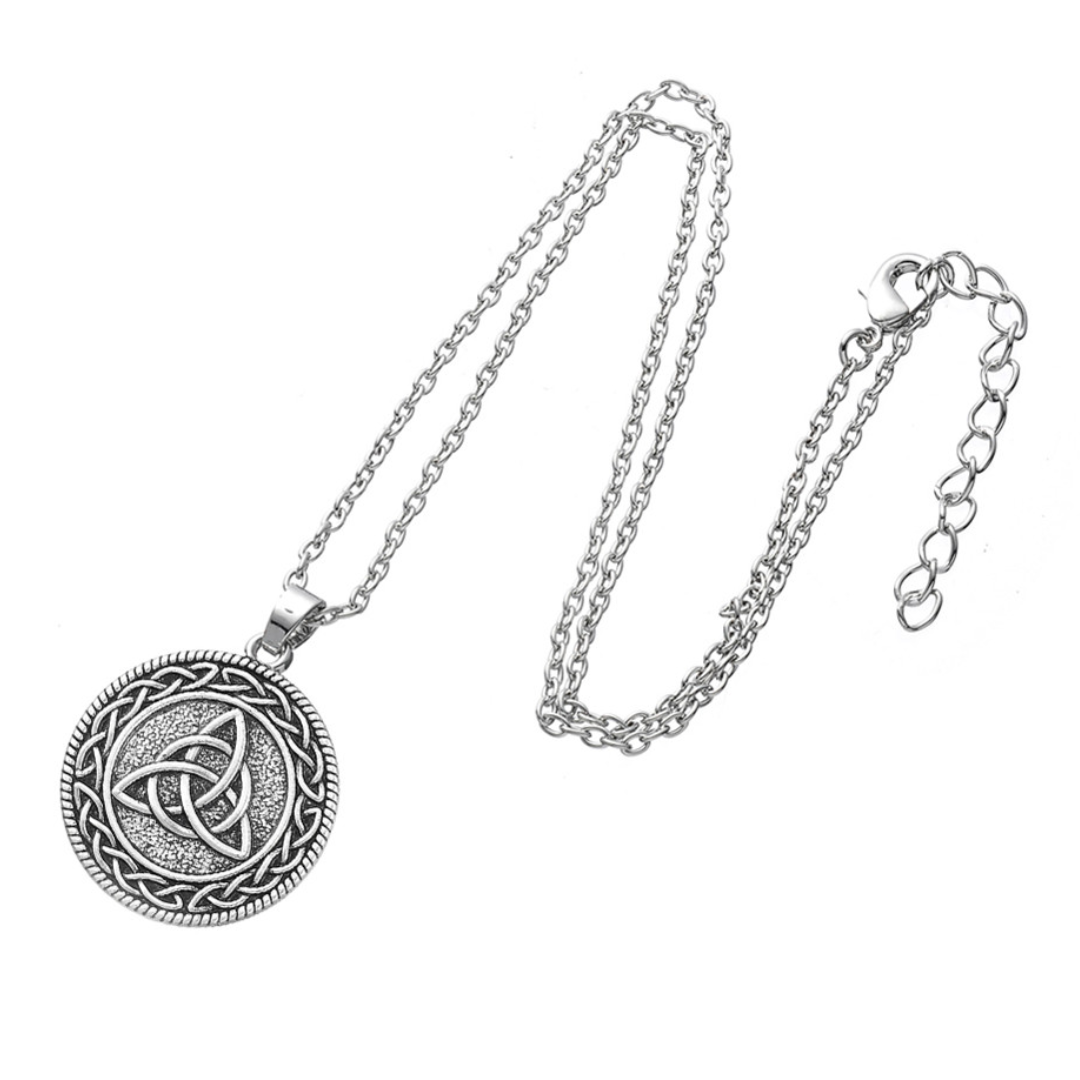 Vintage Round Celtic Trinity Knot Chain Necklace