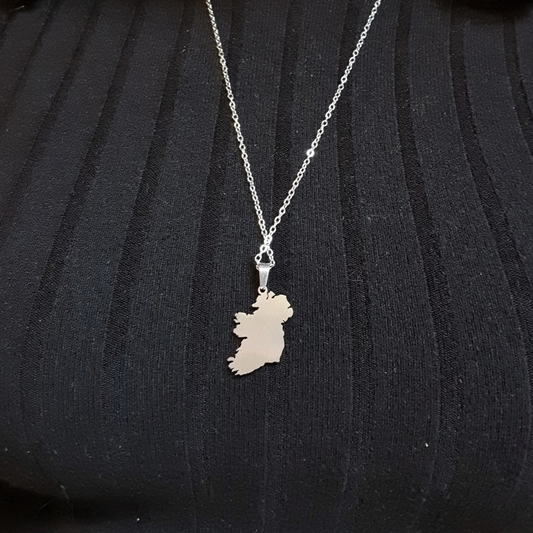 Emerald Isle Pendant Necklace
